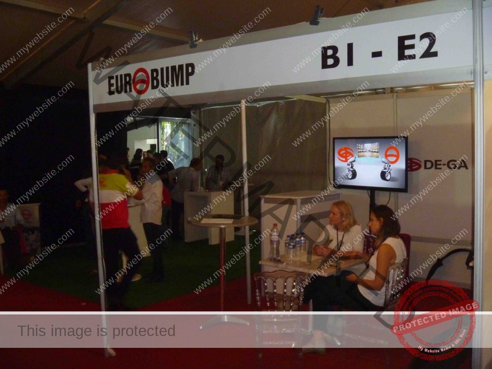 Ecran TV avec support – Image 5